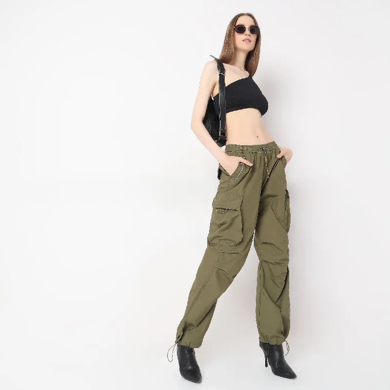 Relaxed Fit High Rise Cargos