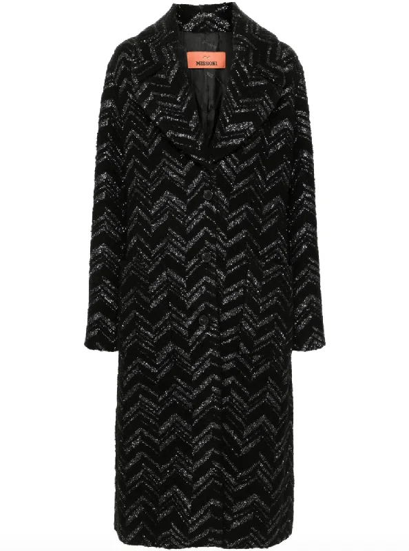 chevron bouclé coat in black