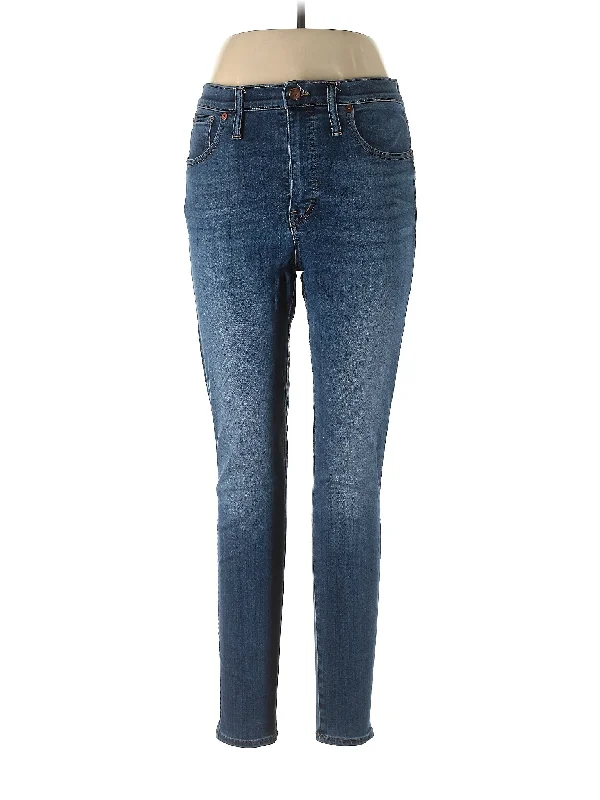 High-Rise Skinny Jeans in Medium Wash