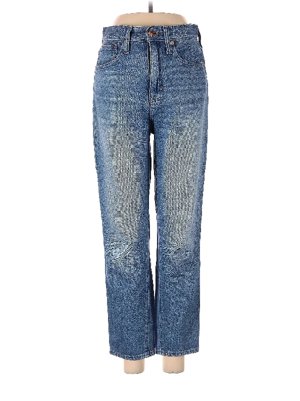 High-Rise Straight-leg Jeans in Medium Wash