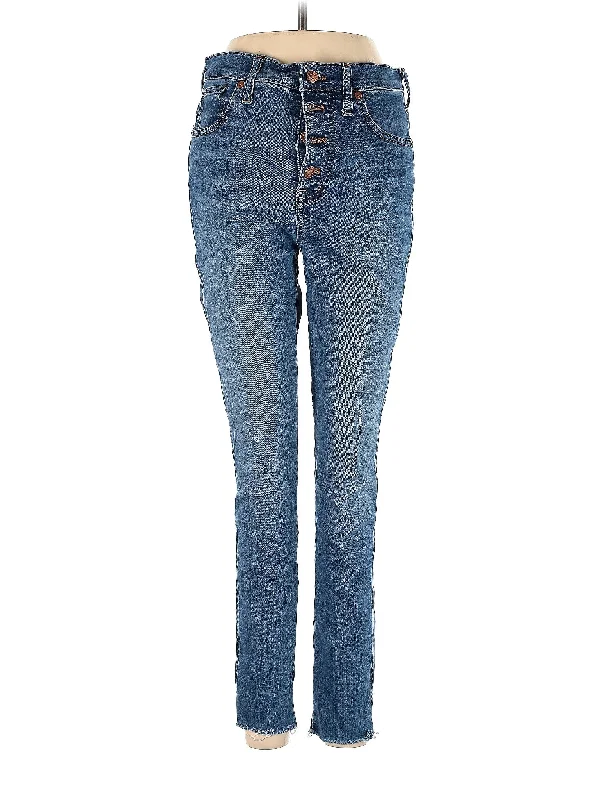 High-Rise Straight-leg Jeans in Medium Wash