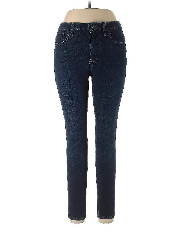 Low-Rise Skinny Jeans in Dark Wash