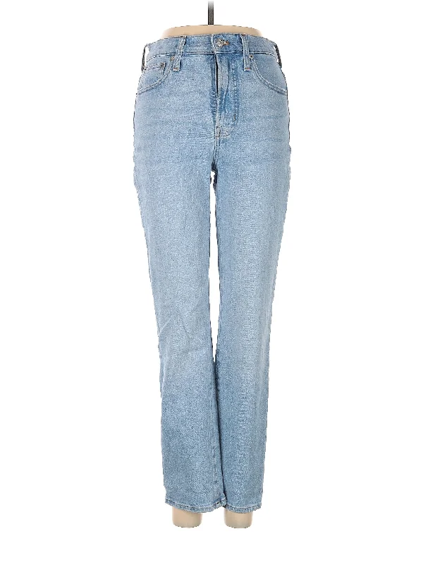 Mid-Rise Bootleg Jeans in Light Wash