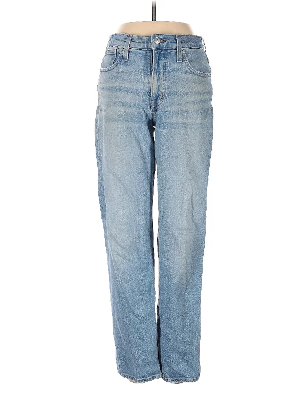 Mid-Rise Straight-leg Jeans in Light Wash