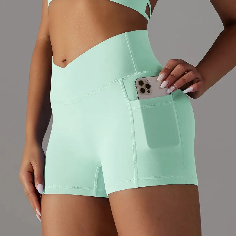 6608 Shorts Light Green